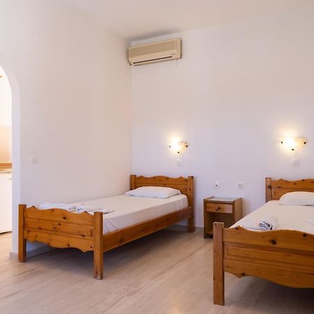 Athineos Apartment'S Dassia (Corfu) Bagian luar foto
